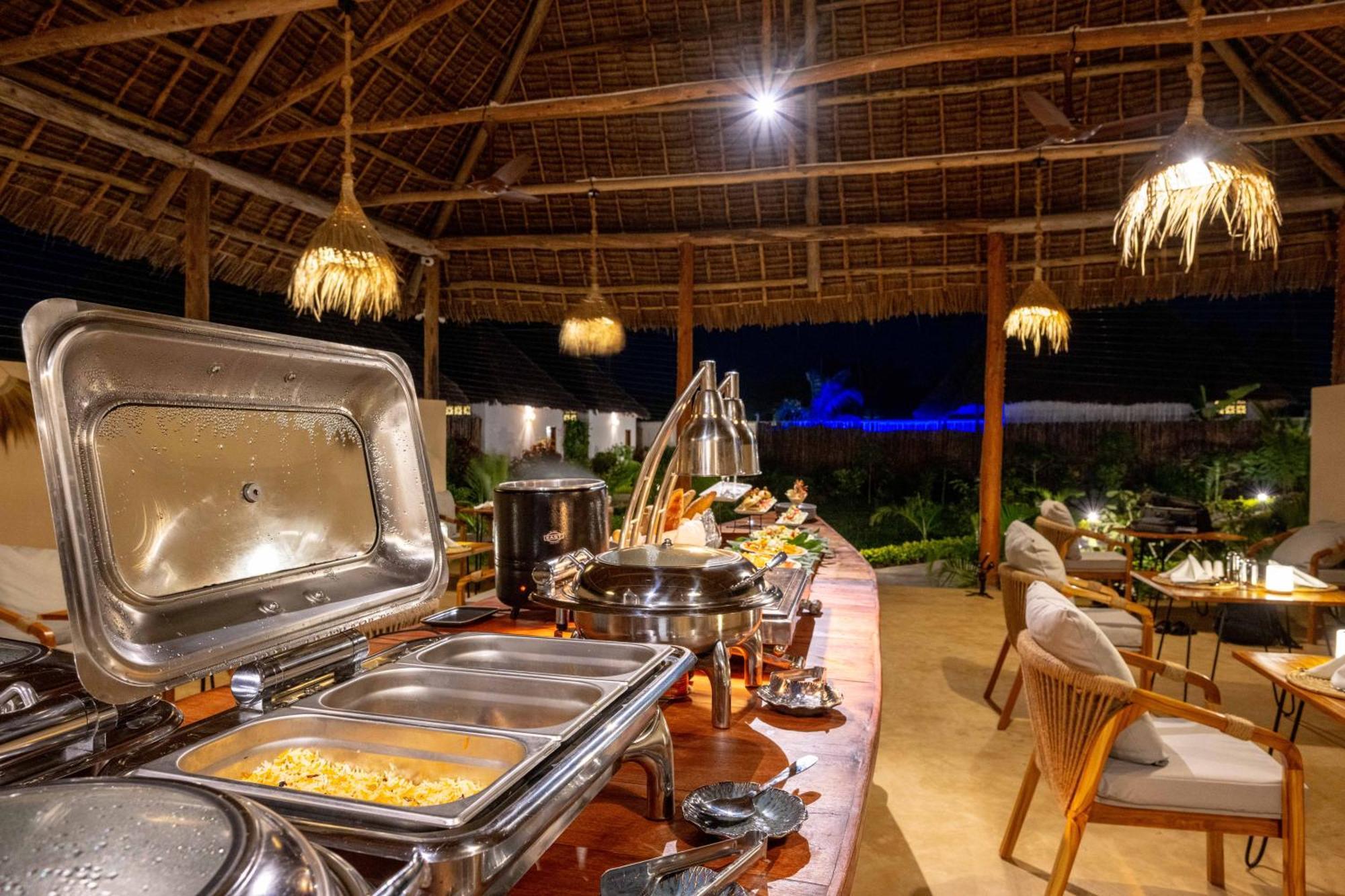 Safaya Luxury Villas - Adults Only Nungwi Exteriör bild